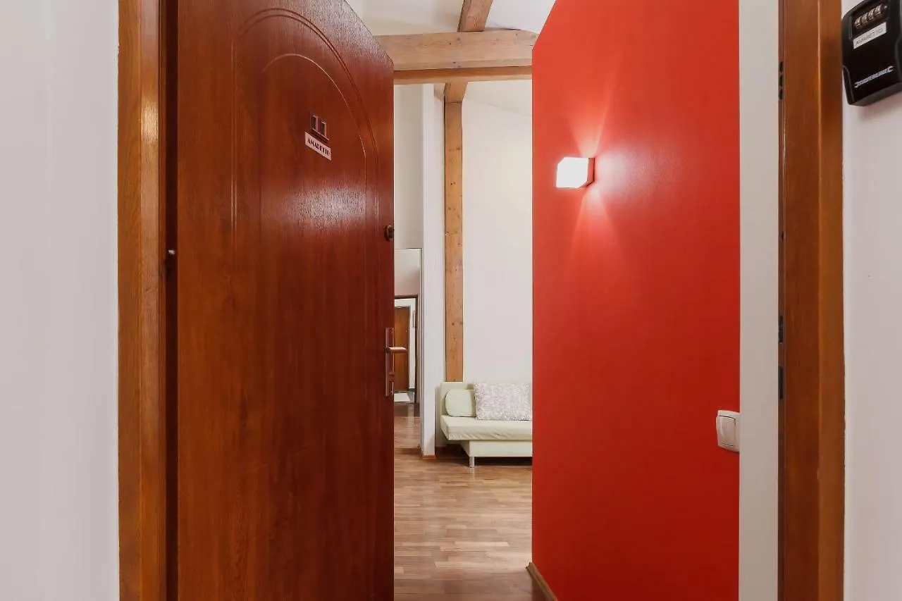 Apartment Amaretto Długa 60 by Renters Kraków Polska